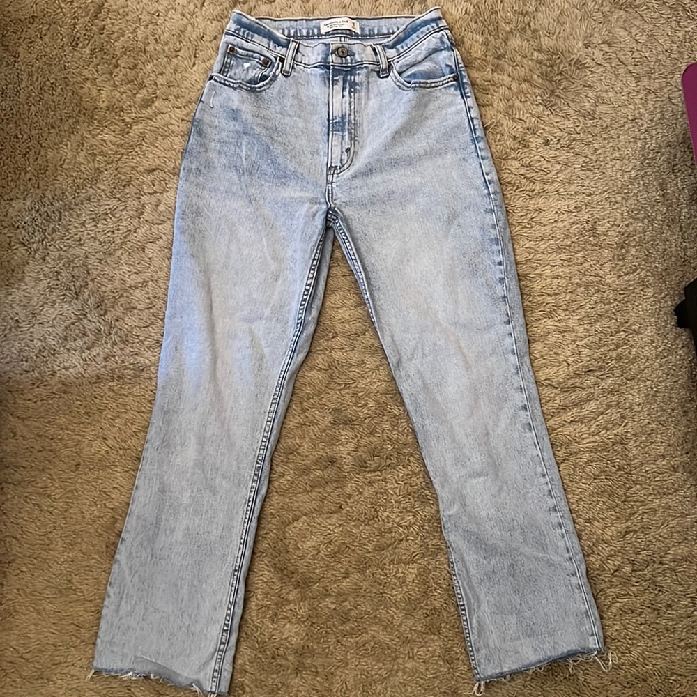 Abercrombie and fitch 90s slim straight ultra high rise